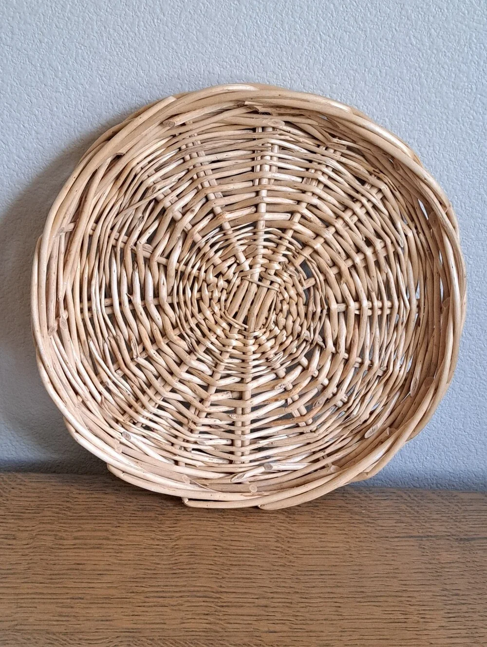 Chunky Round Wicker Tray 14